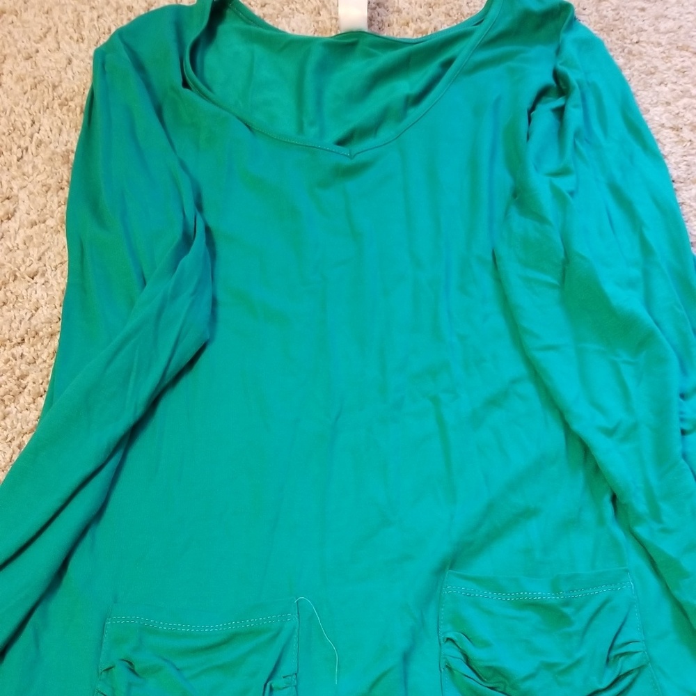 Teal Tunic top with Pockets!